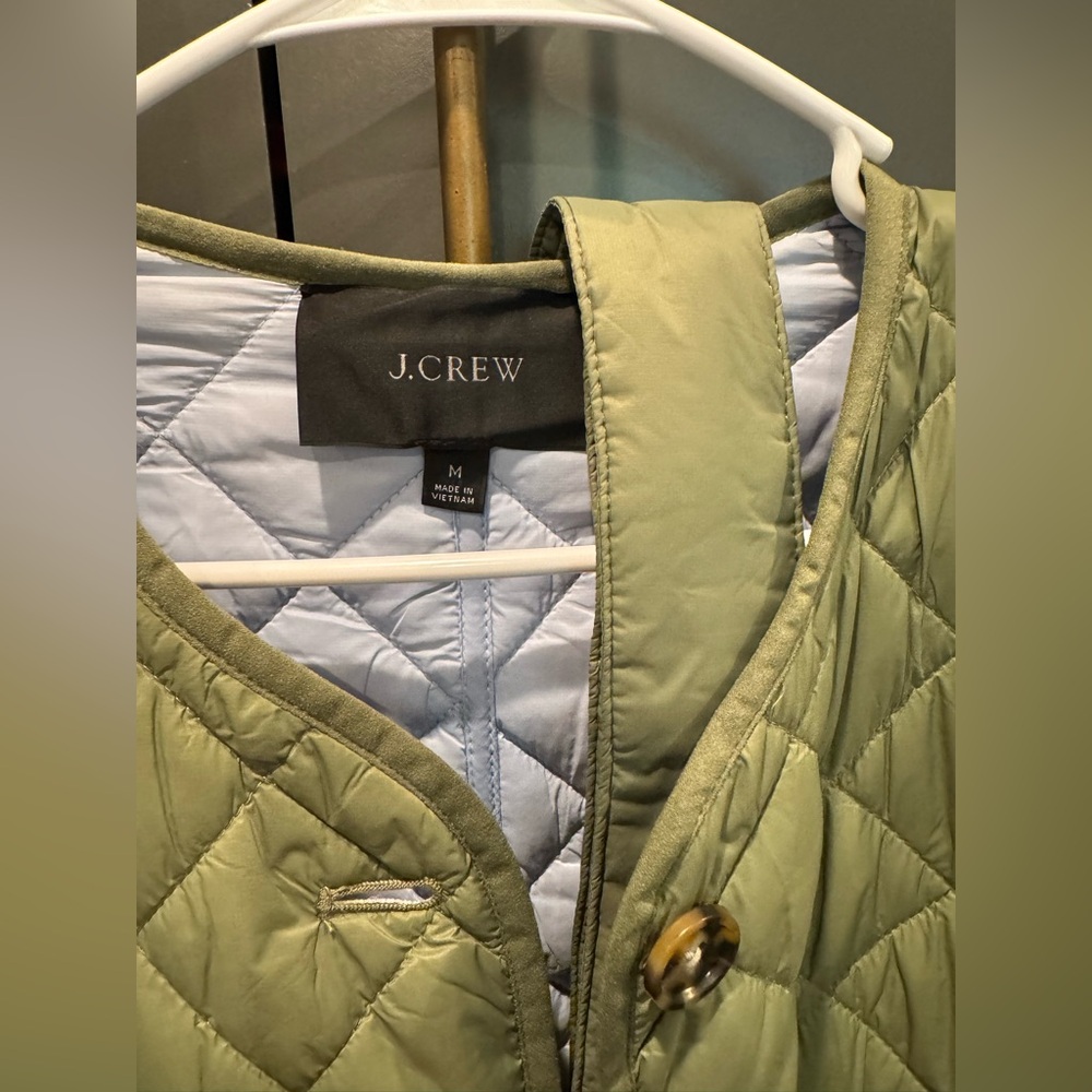 J. Crew Sage Green Quilted Puffer Jacket - Picture 4 of 5